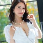 ちょっと近所の奥さんで抜いてくる。