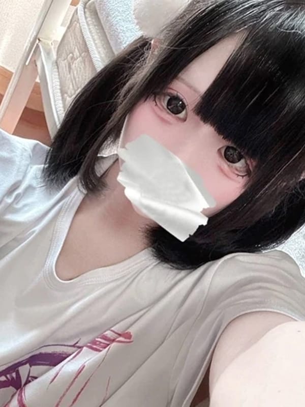 りな|アイドルチャンネルでおすすめの女の子