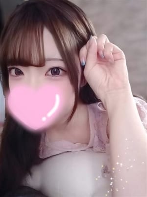 なつりん☆|ペロりんクリーむで評判の女の子