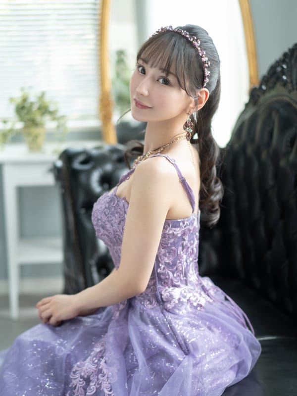 ひなた|エトワールでおすすめの女の子