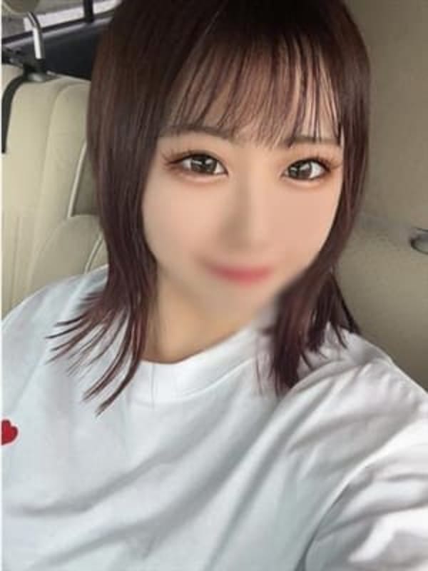 いずみ【礼儀正しい美少女】|AVANTIでおすすめの女の子
