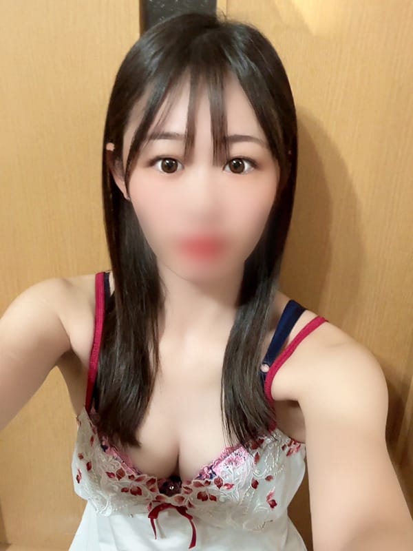 りん|ヤングプラザで評判の女の子