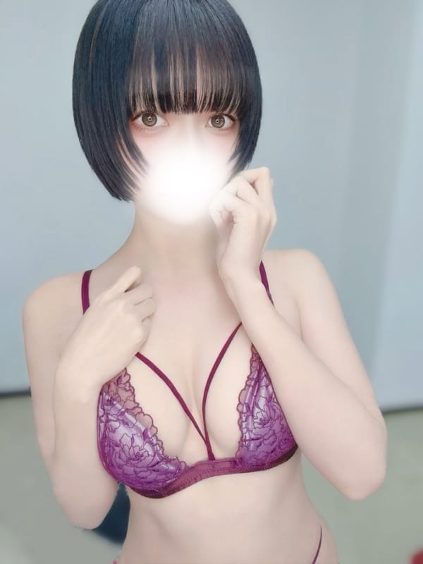 三浦 玲奈|Canx2 谷九日本橋店で評判の女の子