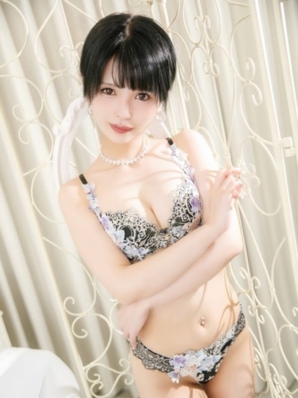 シラユキ(E+名古屋)のプロフ写真3枚目