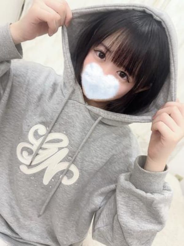かれん◇未経験甘えんぼ娘|貧乳・微乳専門店プリンセスバストで評判の女の子