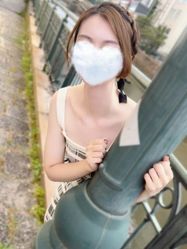 りょう◇業界完全未経！！|貧乳・微乳専門店プリンセスバストで評判の女の子