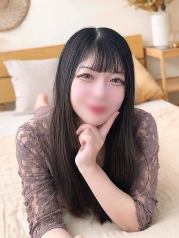 円