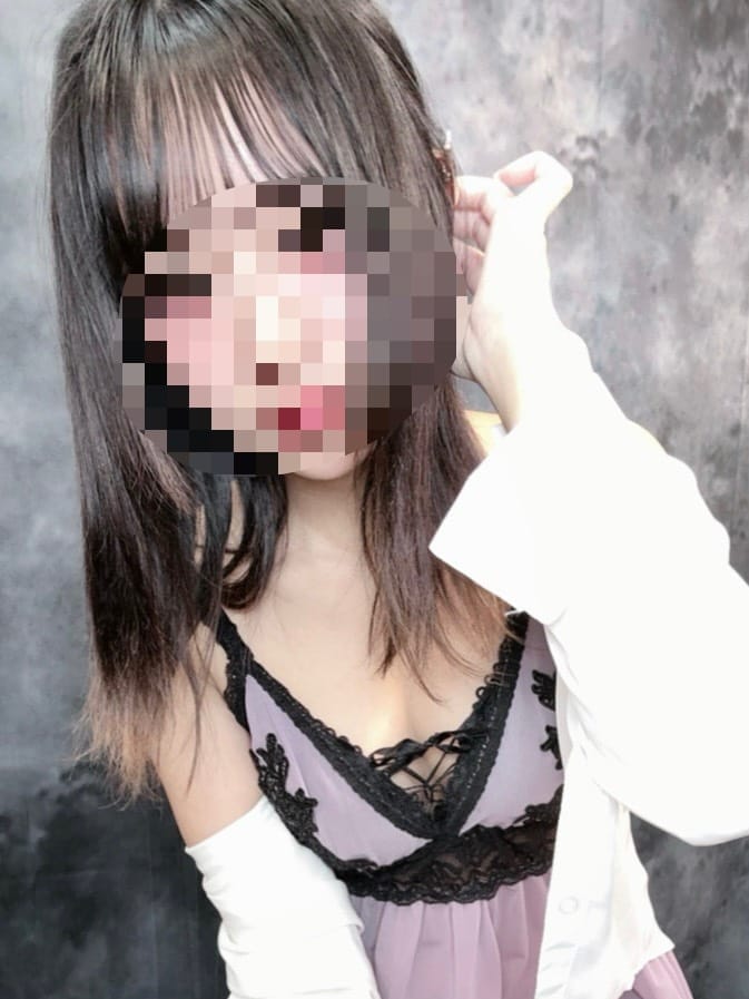 なな御主人様|mSS 僕と2人の御主人様達。で評判の女の子