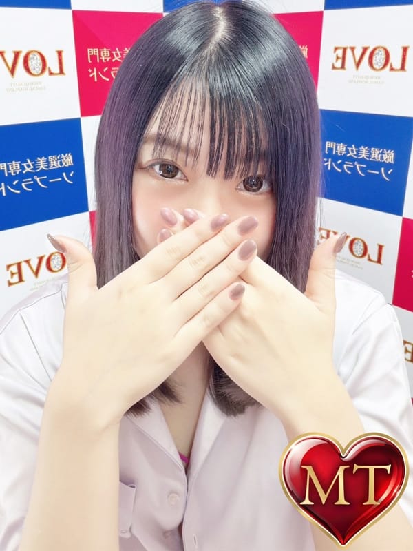 アンナ