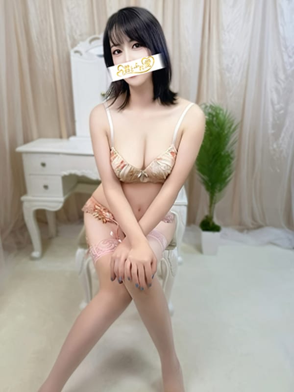 泉ちゃん|君とふれ愛で評判の女の子