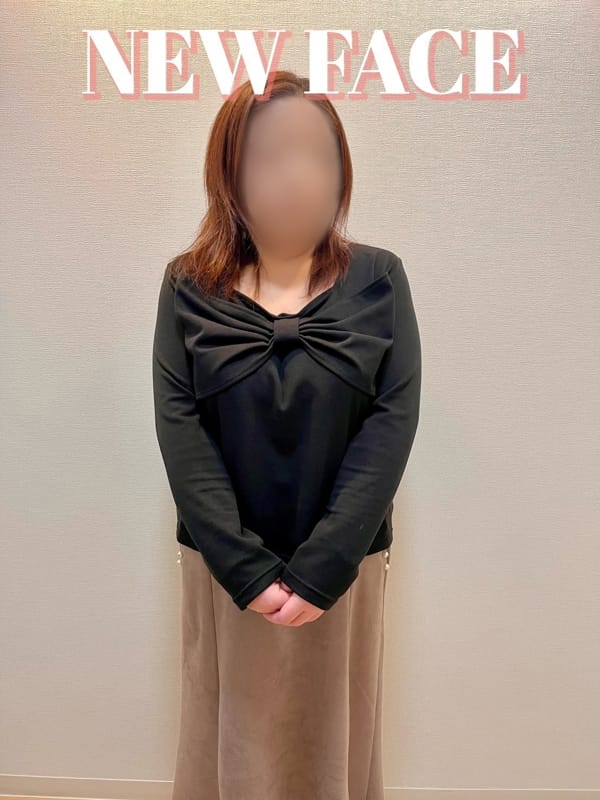 ことね|福島駅前ちゃんこで評判の女の子