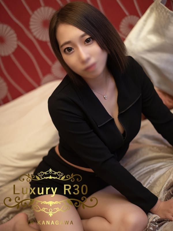 彩華/いろは|Luxury R30でおすすめの女の子