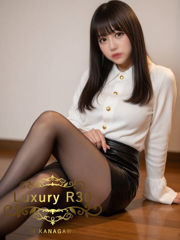 美羽/みう|Luxury R30で評判の女の子