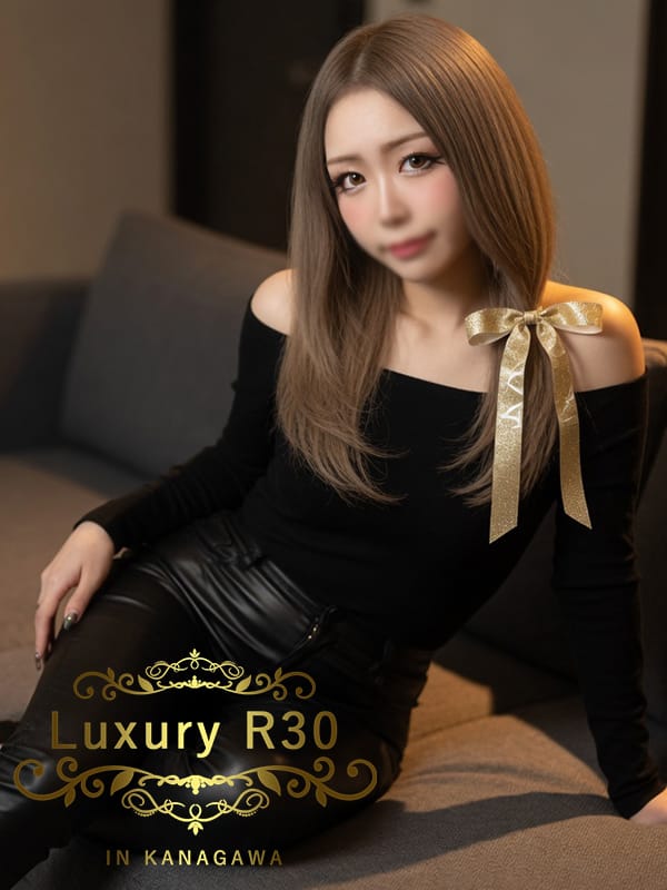 美月/みつき|Luxury R30で評判の女の子