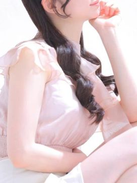 詩音【シオン】|Aroma Dione大阪店で評判の女の子