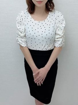 みく|コマダムアデージョ堺東店で評判の女の子