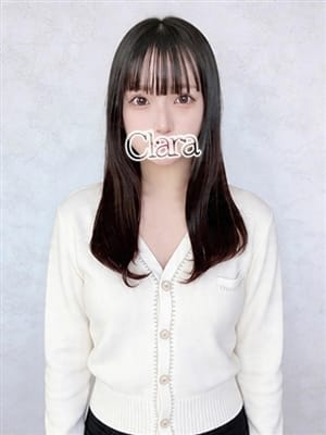 りり|Claraで評判の女の子
