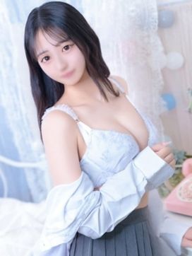 あやね|E+アイドルスクール千葉店で評判の女の子