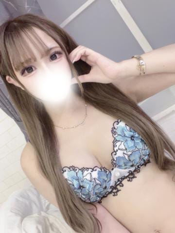 ゆい【白ギャルと未知のエロ狂い】