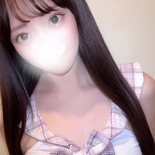 草間 りあ