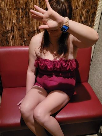 りあ|HONEYでおすすめの女の子