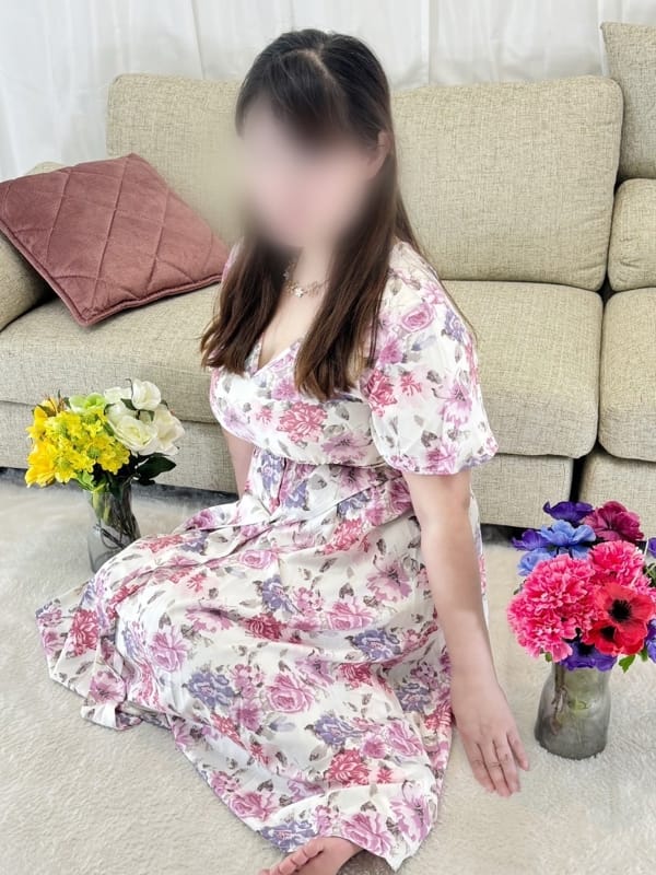 小栗　あかね|ユナイト人妻熟女神戸店で評判の女の子