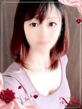佐藤 華|NTR~濡れる妻たち~でおすすめの女の子