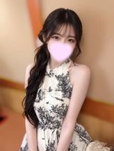 ひいな|国宝ロリ巨乳!でかぱいパラダイスでおすすめの女の子