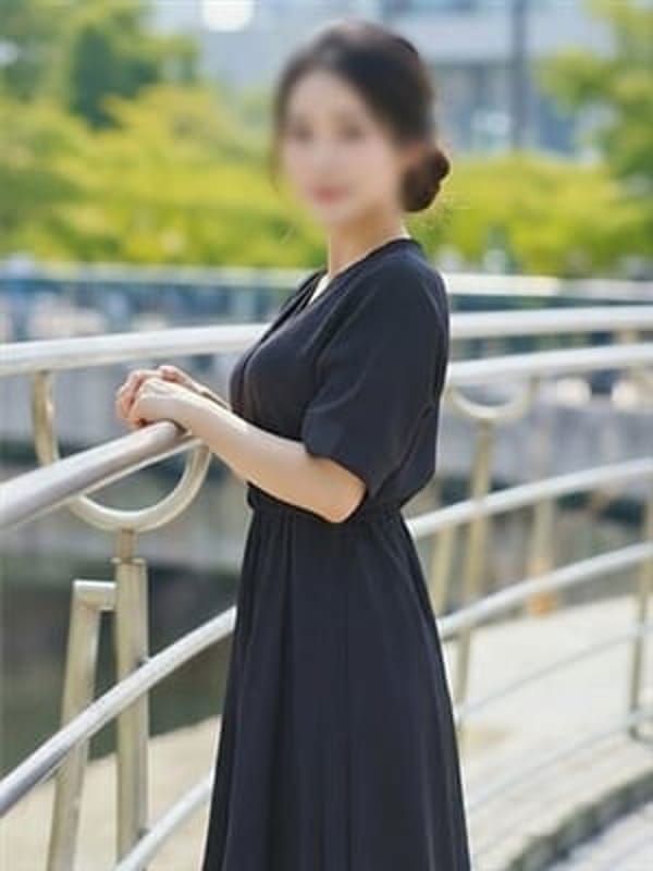 小川 まなみ|人妻の逢瀬日和で評判の女の子