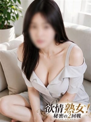 秋山|欲情熟女！秘密の2回戦ーTHE SECOUNDーで評判の女の子