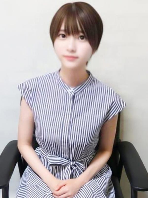 しほり☆Gカップスレンダー美少女☆