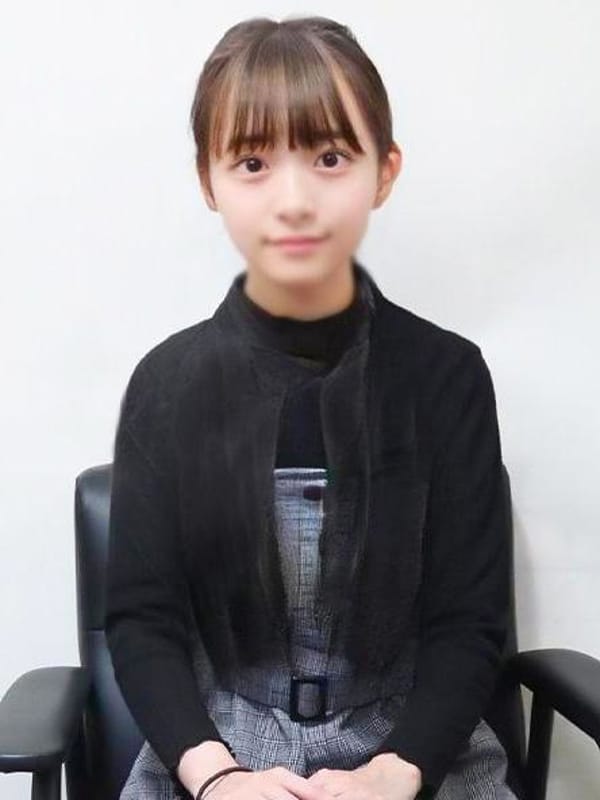 ろりか☆ロリ処女×美脚☆|ハイクラスド素人倶楽部でおすすめの女の子