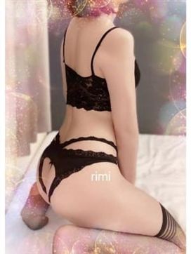 リミ《人気美人痴女》|那覇 男の潮吹きパラダイスで評判の女の子