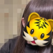 「ギリギリ合法18歳極みロリ娘『アンズちゃん』のご案内ッ！」06/03(月) 10:06 | チュパチャップスのお得なニュース