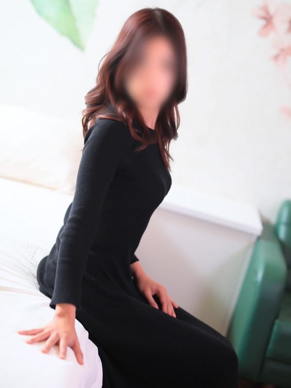 かのん(【優良人妻店】セレブスタイル（山口～防府～萩）)のプロフ写真2枚目