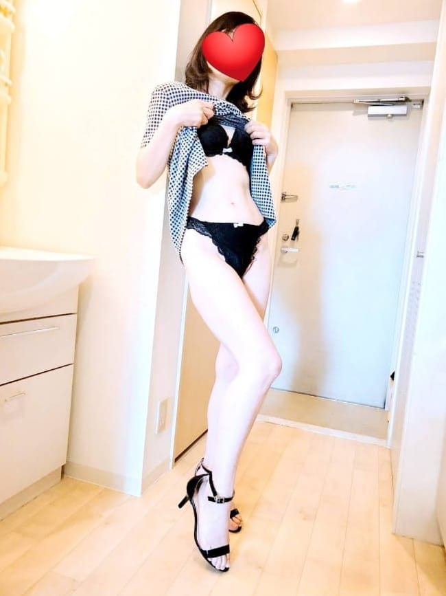 シノ|呼びたい人妻でおすすめの女の子