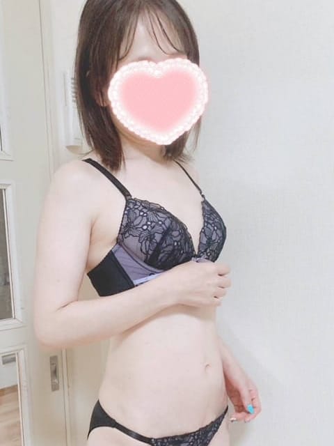 みえ|ラブキッスでおすすめの女の子