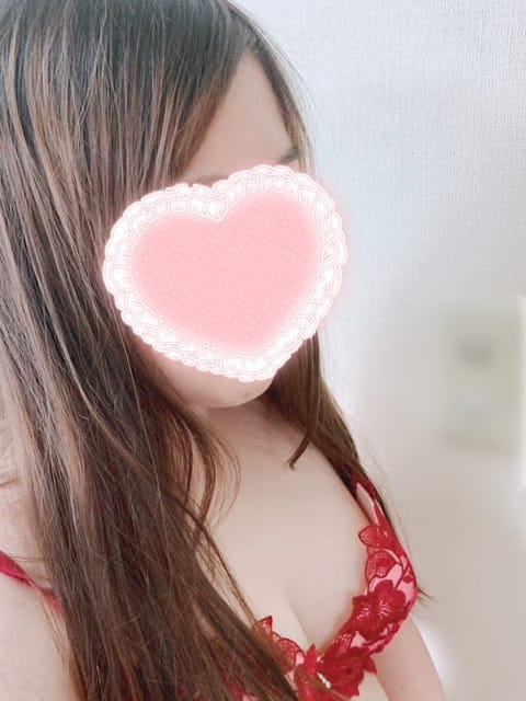 そら|ラブキッスで評判の女の子