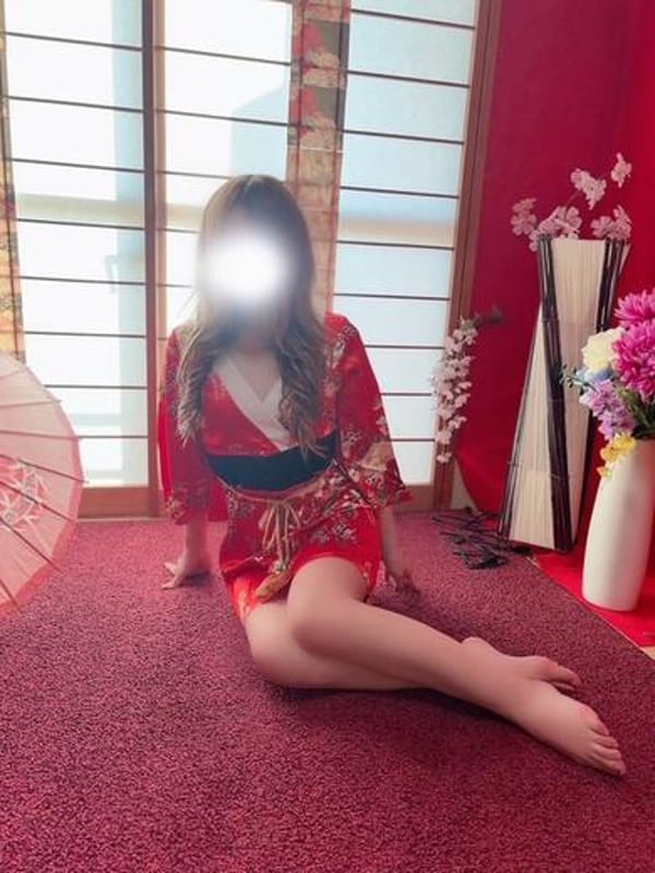 【体験入店】琥珀（こはく）|花魁カンパニーで評判の女の子
