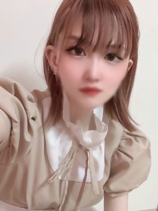 ゆあ|子猫カフェで評判の女の子