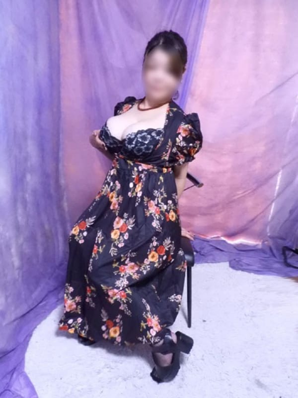 みつき【超爆乳と超絶な責めテク】