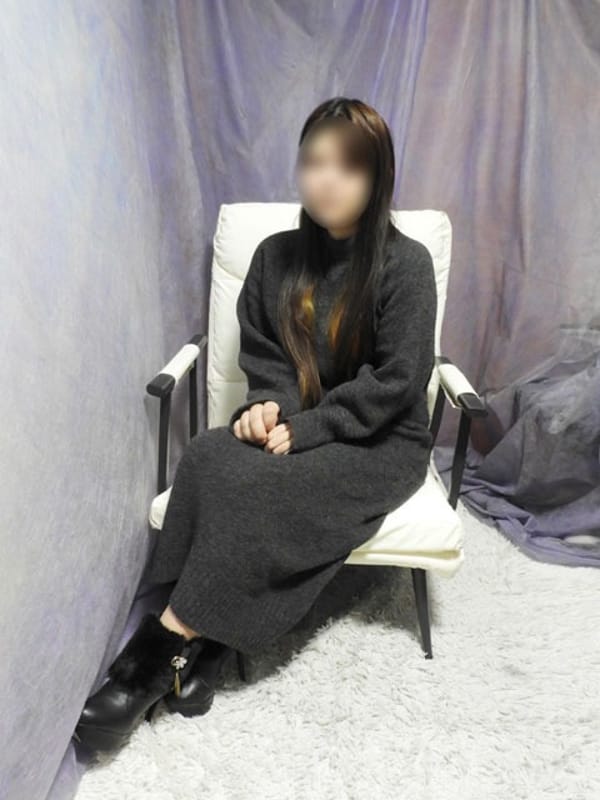 るる|妻天 京橋店で評判の女の子