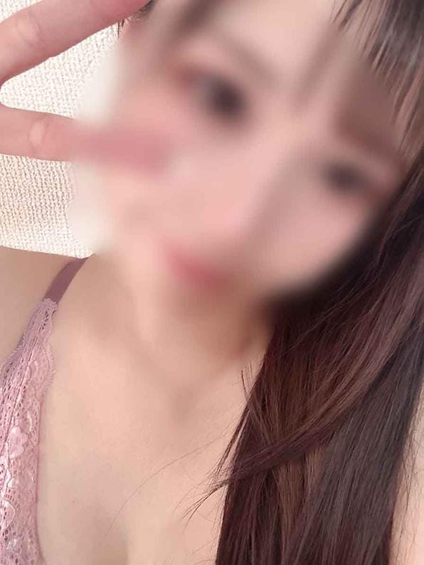 みな|遊び妻 越谷店でおすすめの女の子