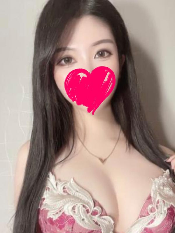 西園寺くおん|♡横浜No.1デリヘル♡LaRougeで評判の女の子