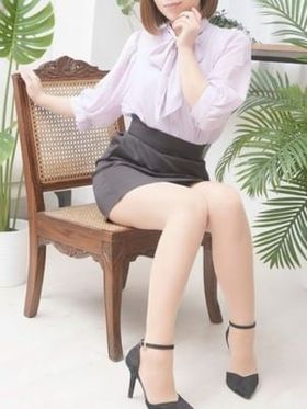 花宮すず|六本木・麻布・赤坂風俗エステで今すぐ遊べる女の子