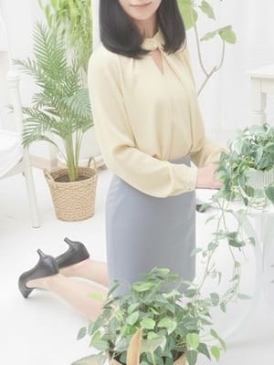 倉持志保