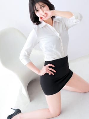 鈴村みな