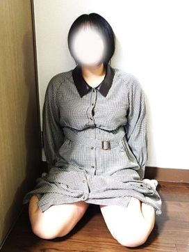 もな|1万円くらぶで評判の女の子