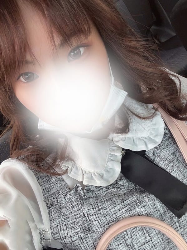新人りみ