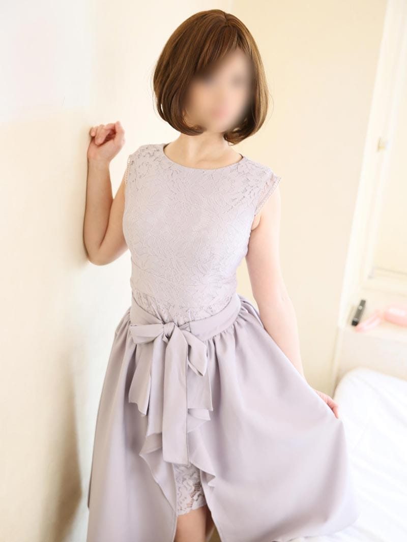 安達 美久